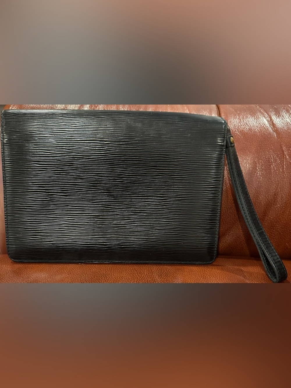 LV Noir Epi Leather Sellier Dragonne Clutch Pouchette EUC Like New! FRANCE 2004 - Picture 3 of 12